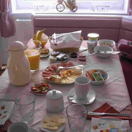 Gaestehaus Bett-i Séjour chez l'habitant *